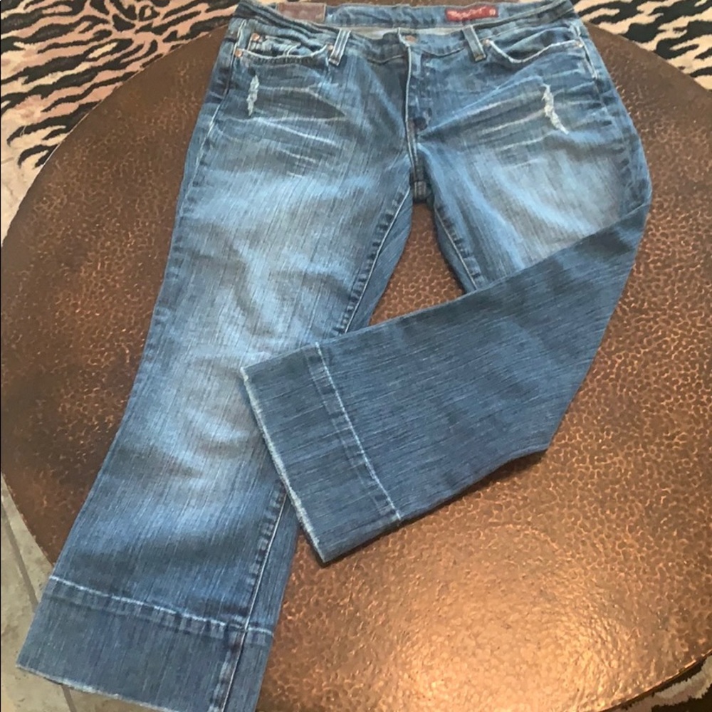 Authentic Blue 2 crop jeans 👖 distressed!!!!!